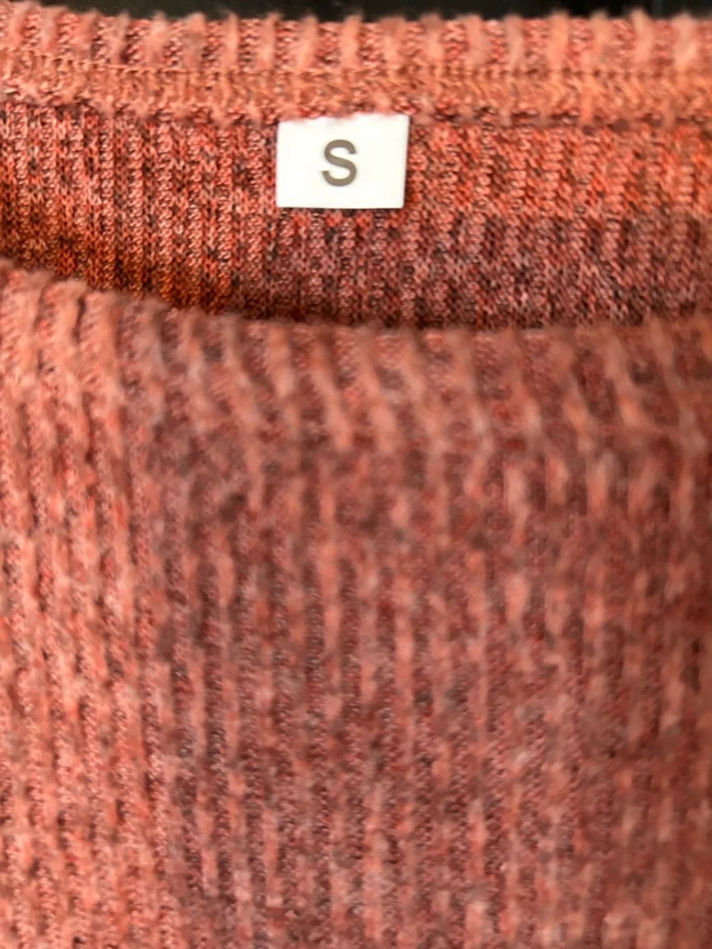 NWOT Soft Ribbed Long-Sleeve - Picture 4 of 4